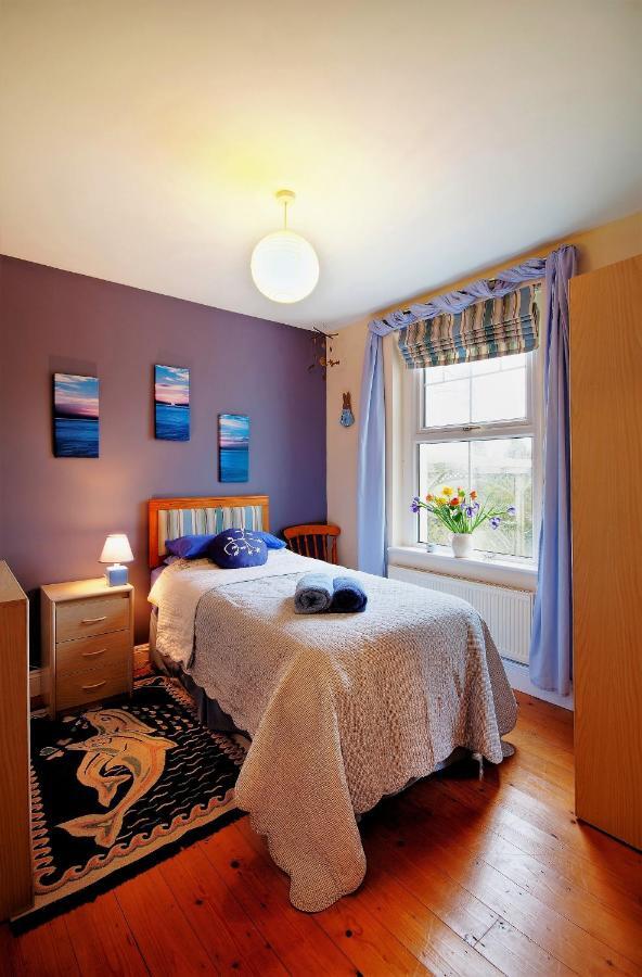 Forget Me Not Cottage Saint Clether Room photo